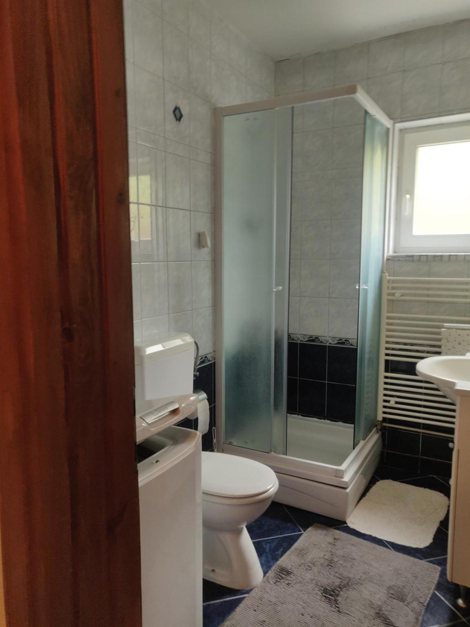 Apartman Malina Karlovac Bagian luar foto