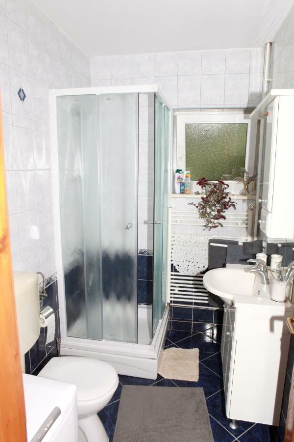Apartman Malina Karlovac Bagian luar foto
