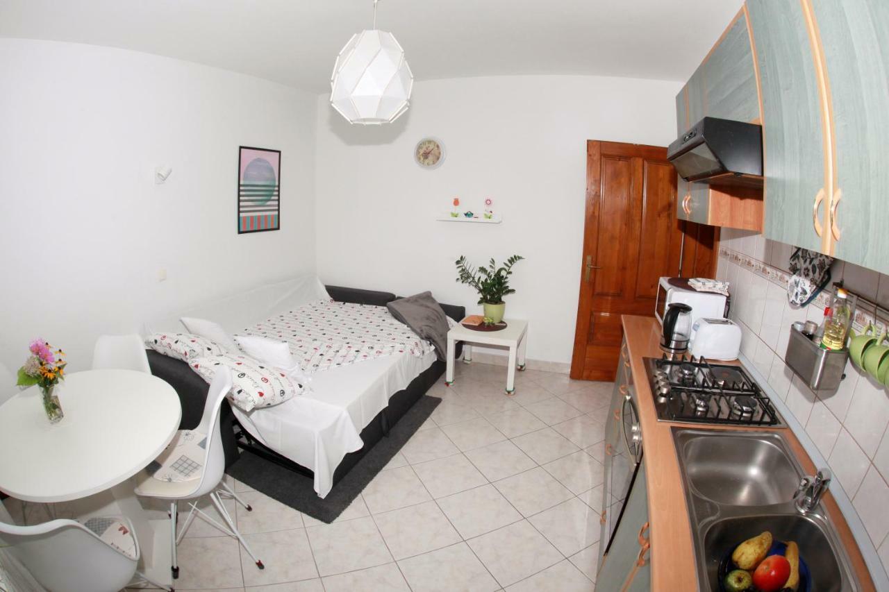 Apartman Malina Karlovac Bagian luar foto